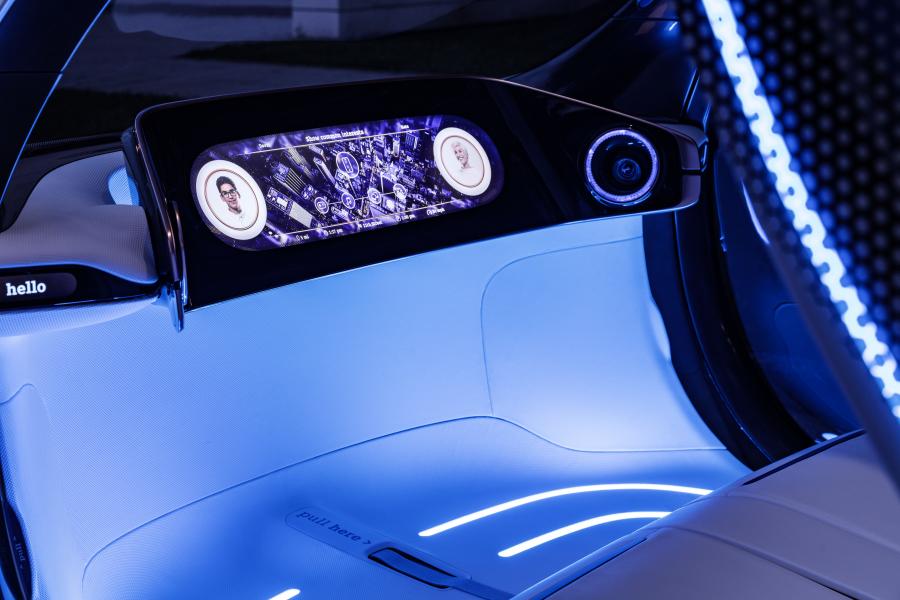 Панель приборов Smart Vision EQ ForTwo 2017 года  (фото 37 из 38)